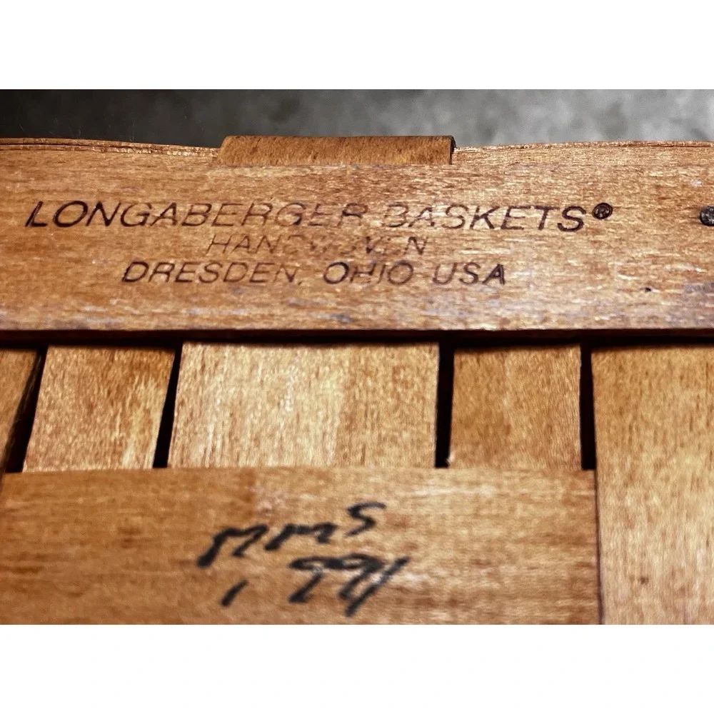 Longaberger Maple Handwoven 1990 Cracker Bread Fruit Basket Signed 11.5